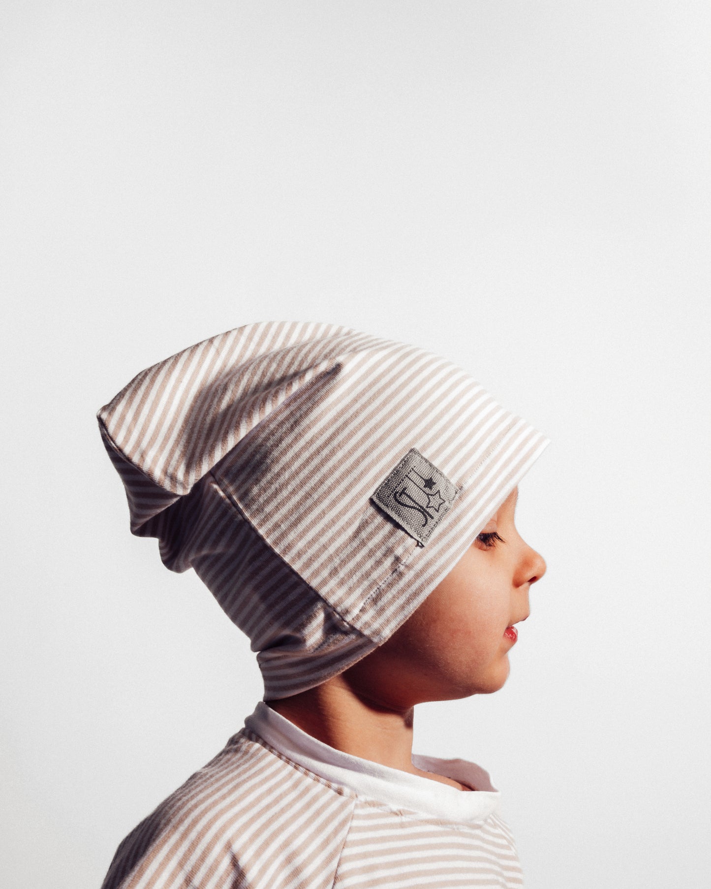 CAPPELLINO IN COTONE RIGHE BEIGE